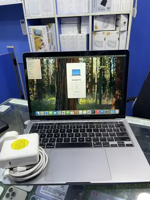 Laptop Apple MacBook Pro 2019 16GB Intel Core i7 SSD 512GB