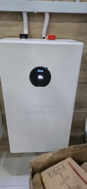 16kwh Deye Lithium Battery