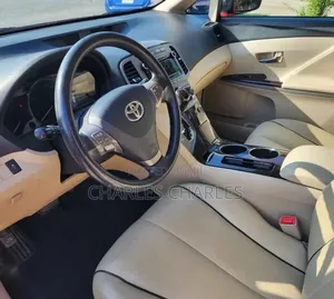 Toyota Venza 2011 Red