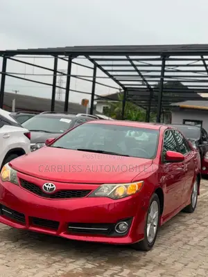 Toyota Camry SE 4dr Sedan (2.5L 4cyl 6A) 2013 Burgundy