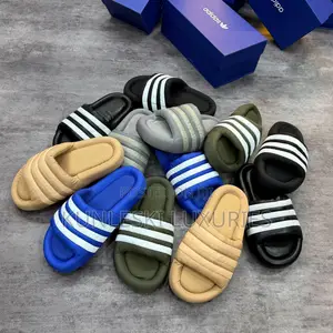 Original Adidas Adilette 24 Slides