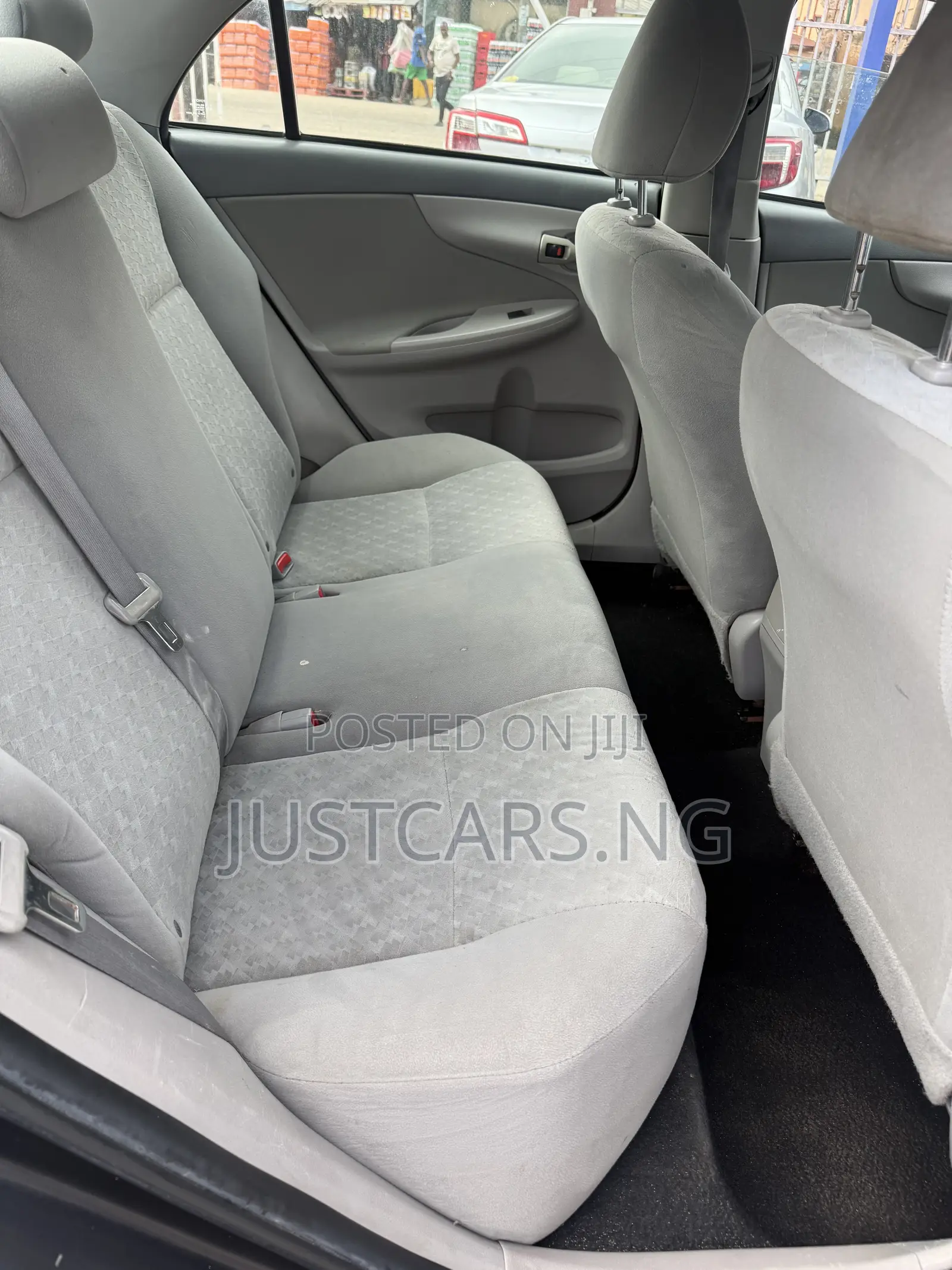Toyota Corolla 2009 Gray