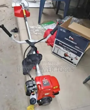 4 Stroke Brush Cutter