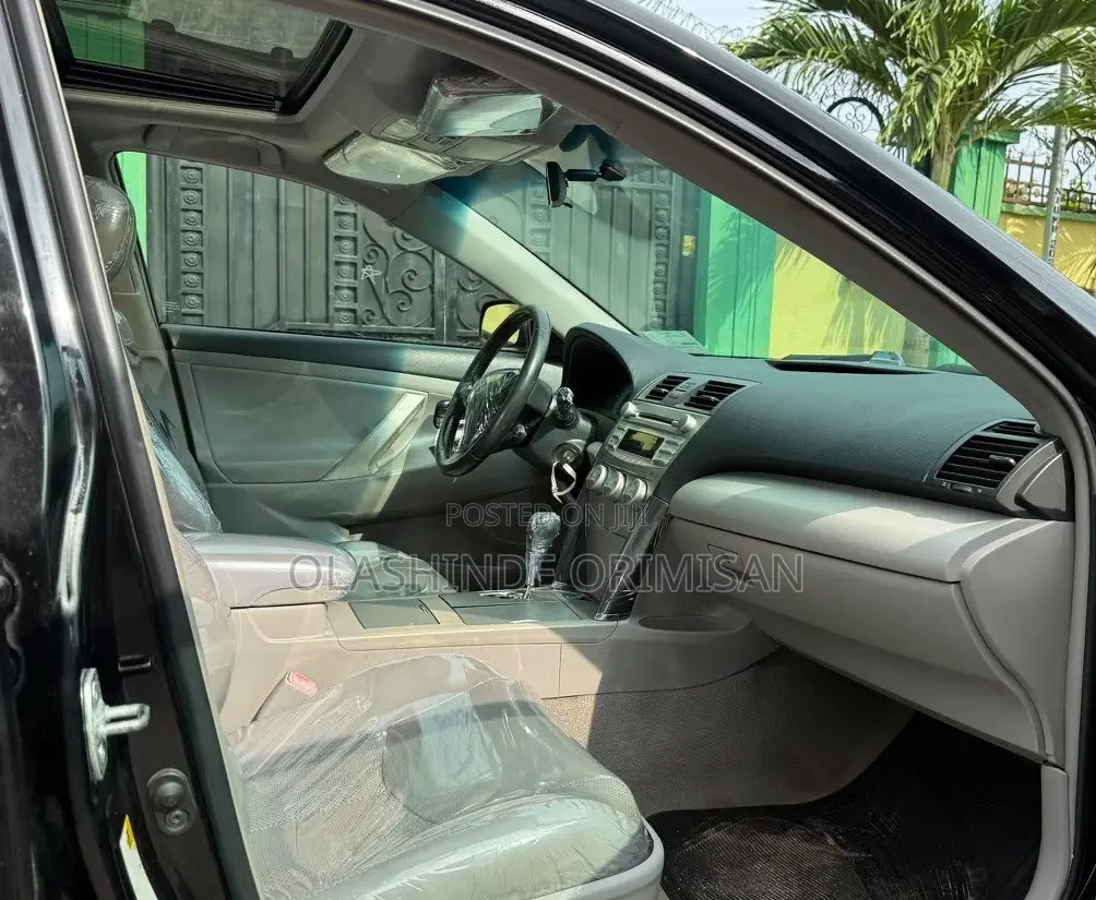 Toyota Camry 2010 Black