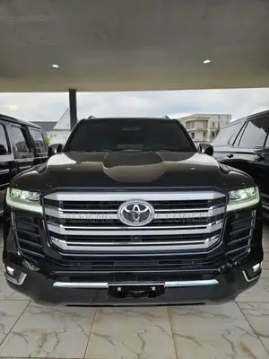 New Toyota Land Cruiser 2025 Black