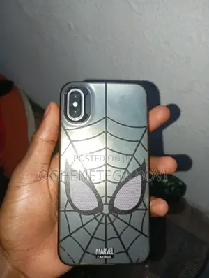 Apple iPhone X 64 GB White