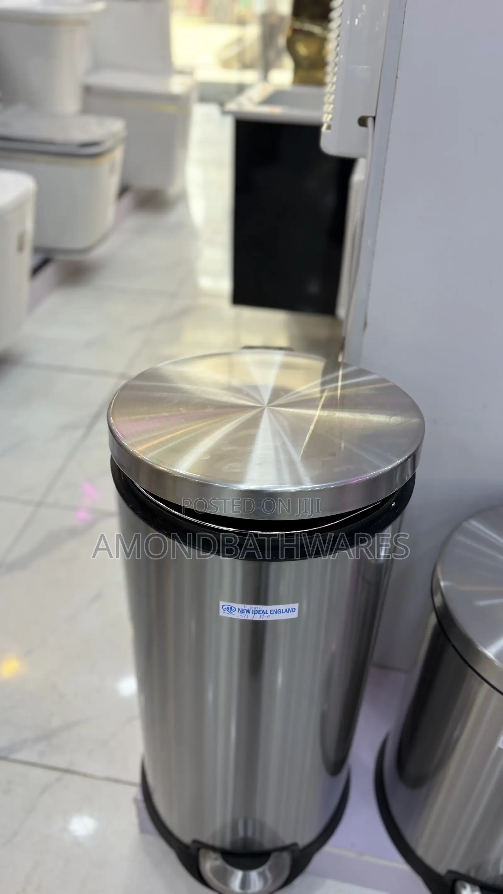 Cyclinder Shaped 30l Trash Can