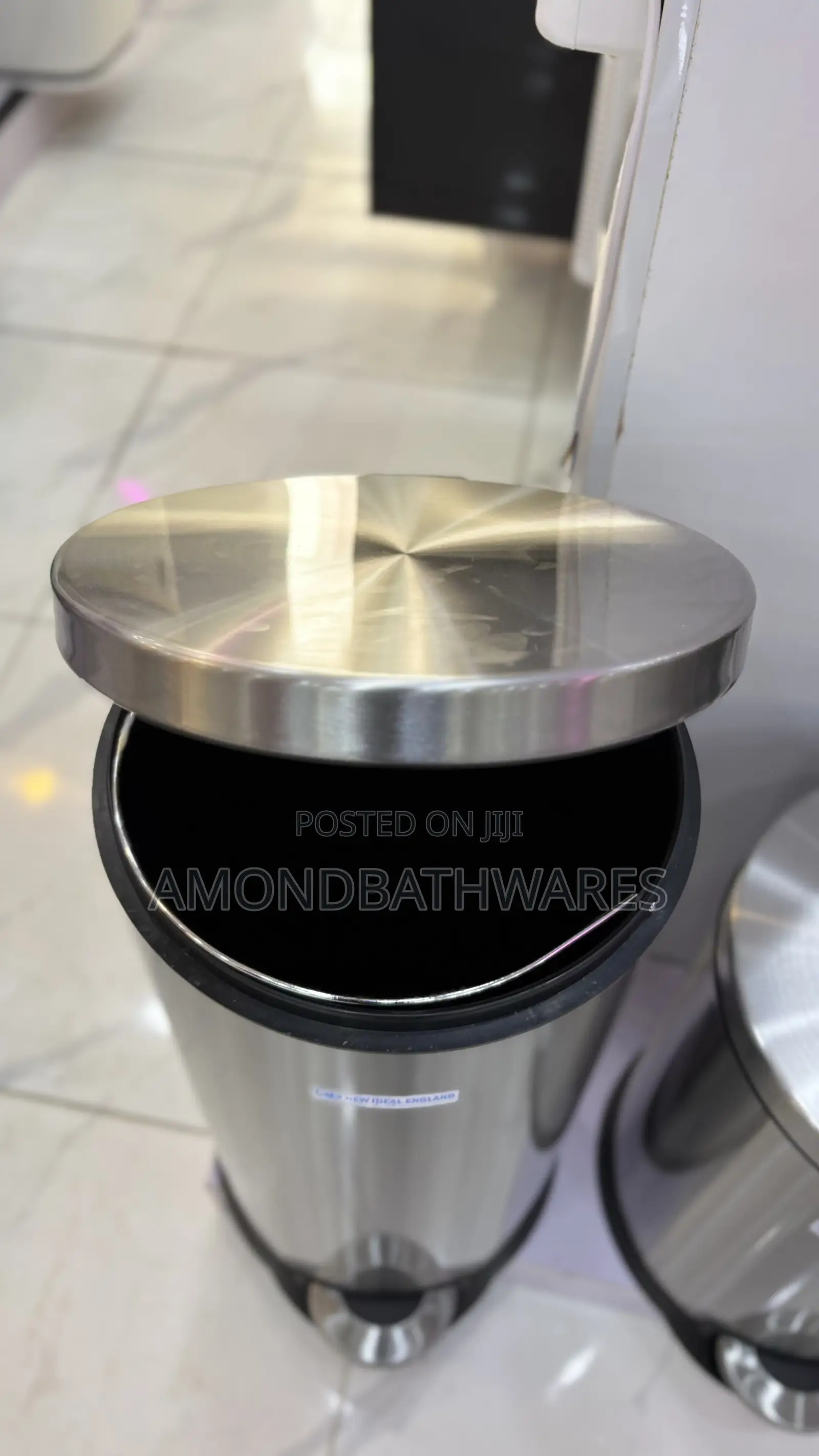 Cyclinder Shaped 30l Trash Can