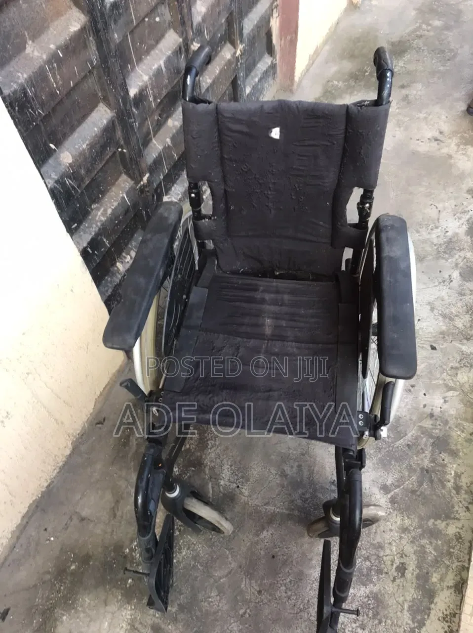 Foldable Wheel Chair