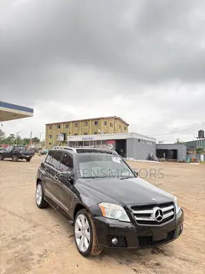 Mercedes-Benz GLK-Class 350 4MATIC 2011 Black