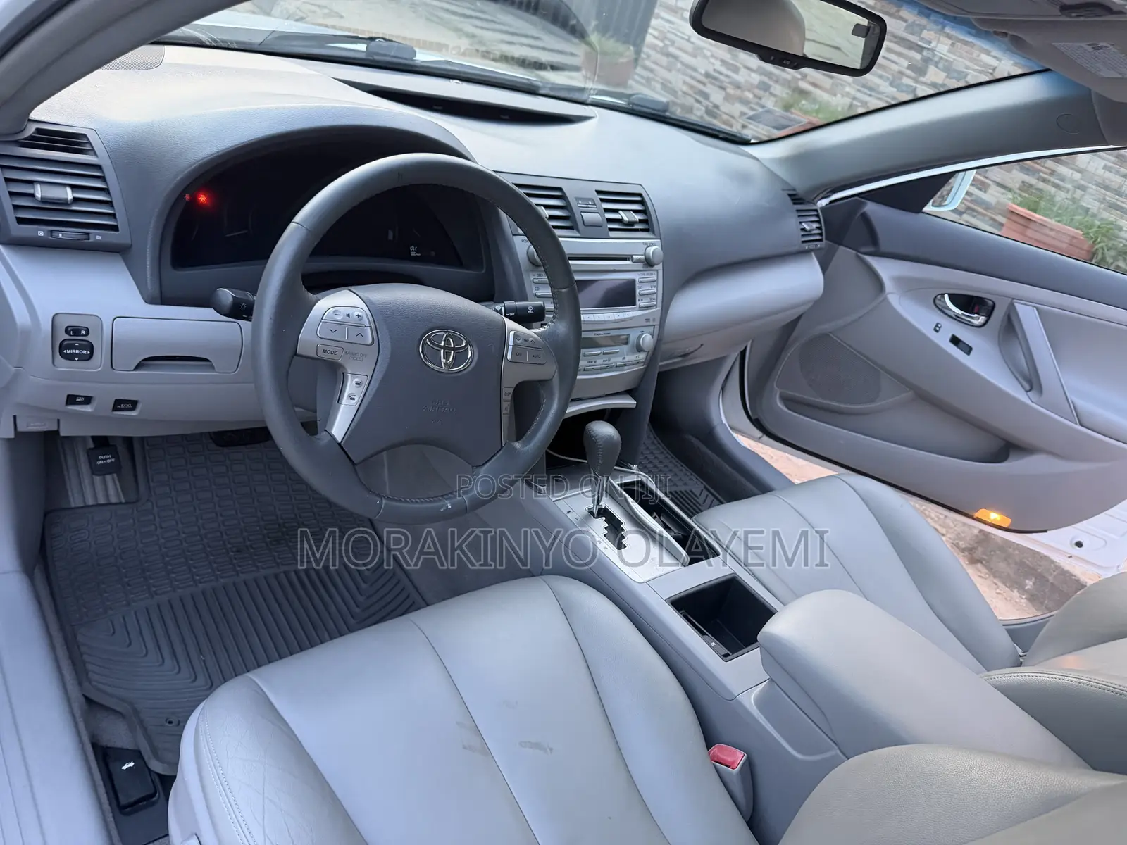 Toyota Camry Hybrid 2009 White