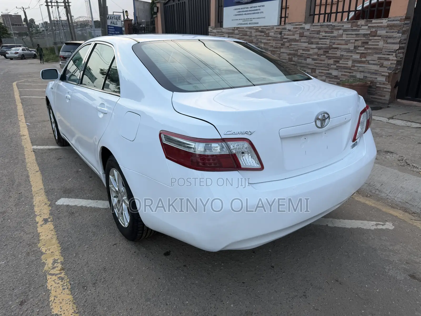 Toyota Camry Hybrid 2009 White