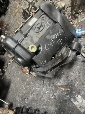 HYUNDIA Accent Engine 2011