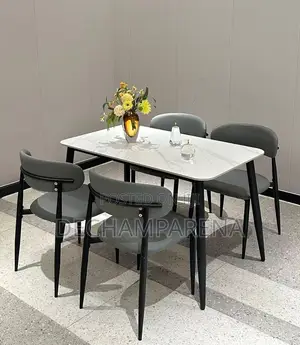 Dining in Style