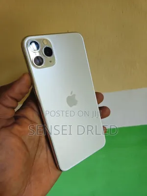 Apple iPhone 11 Pro Max 64 GB White
