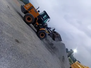 320tons of Granite and Sharp Sand and Plaster Sand