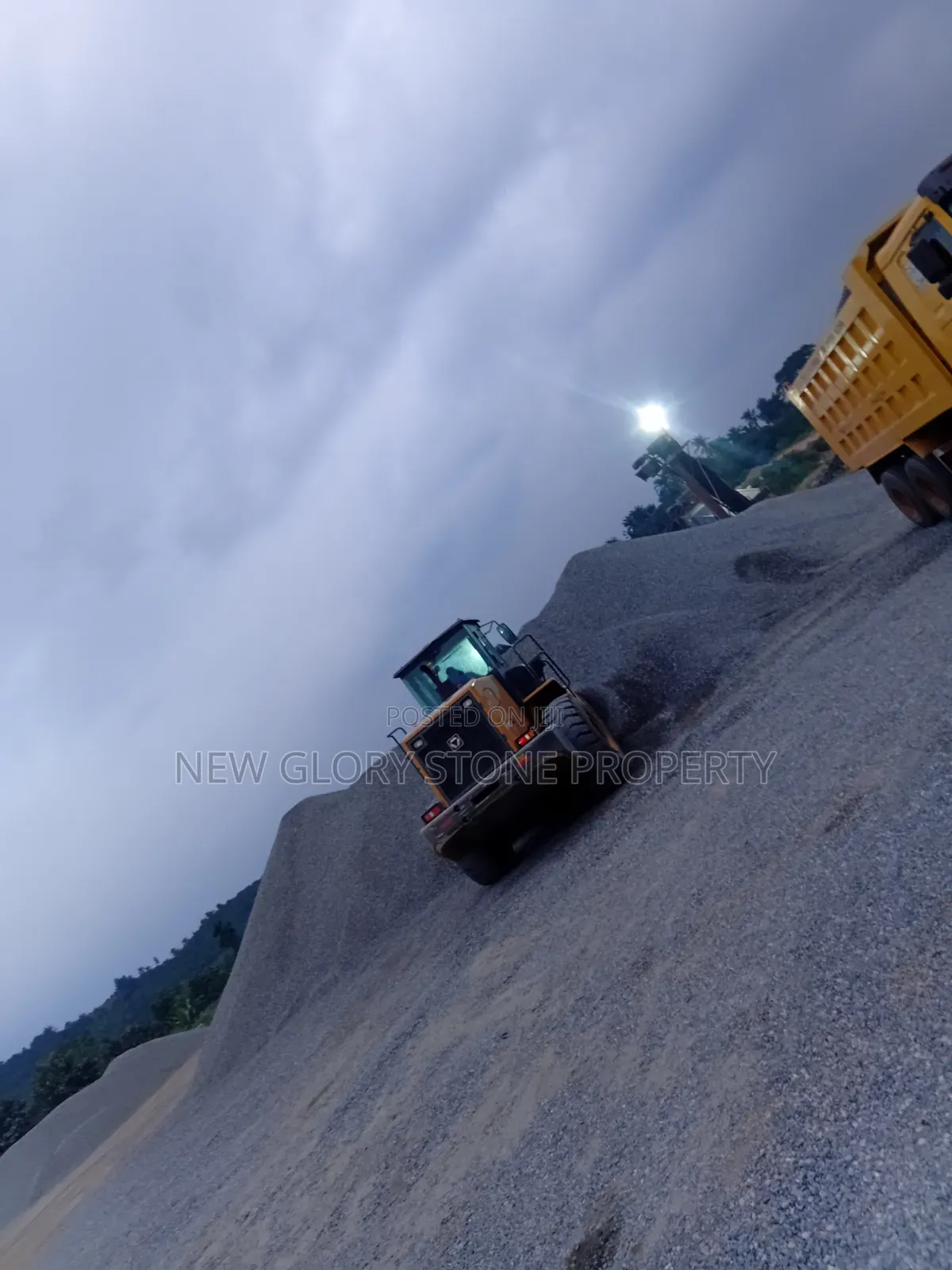 320tons of Granite and Sharp Sand and Plaster Sand