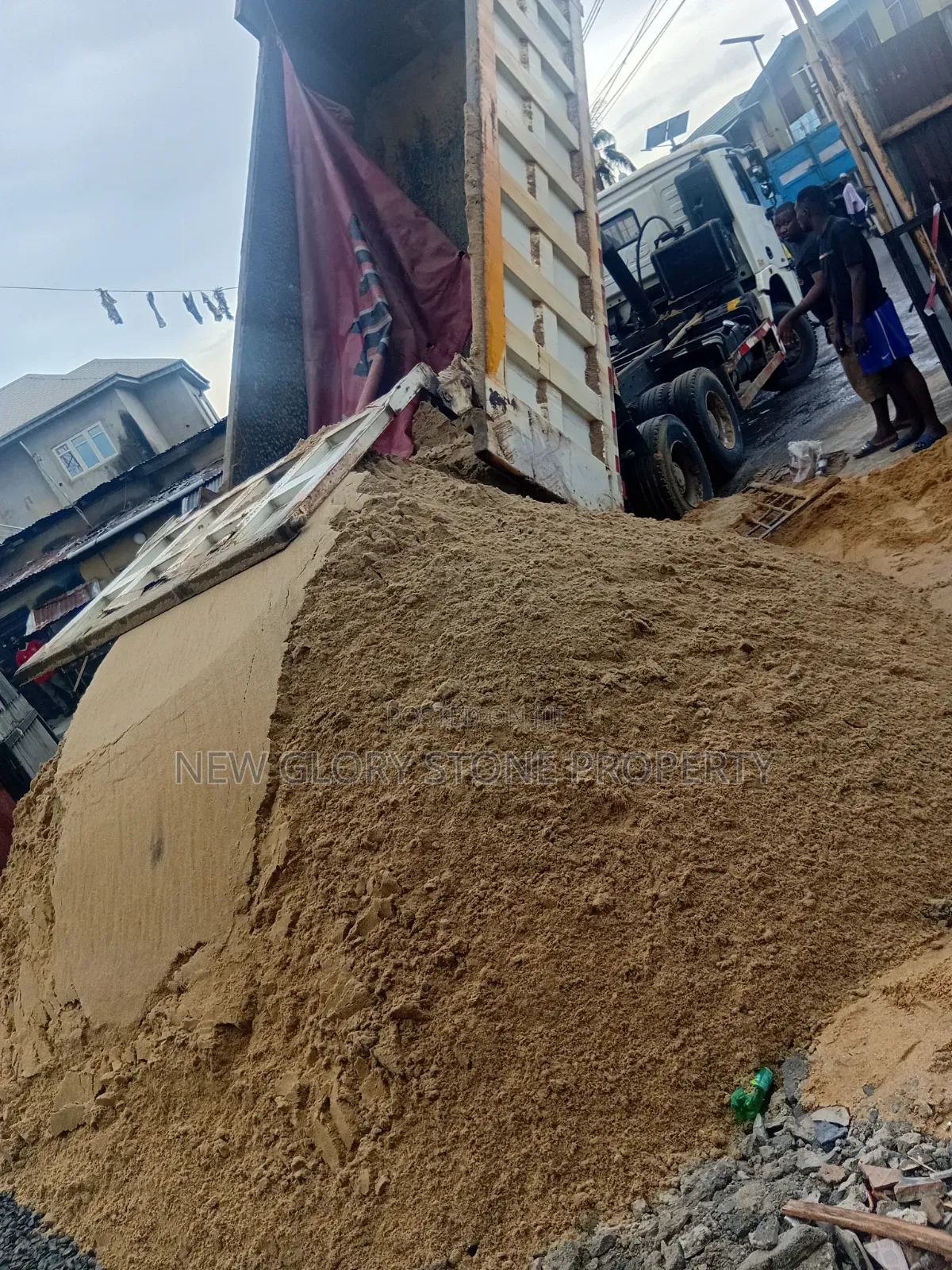 30tons of Sharp Sand and Plaster Sand