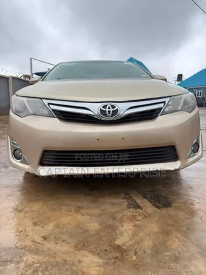 Toyota Camry 2013 Gold