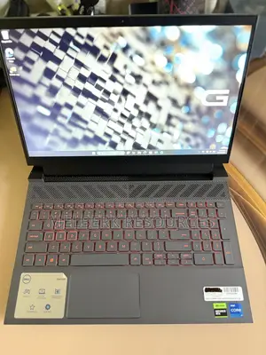 Laptop Dell G15 5530 16GB Intel Core i7 SSD 1T