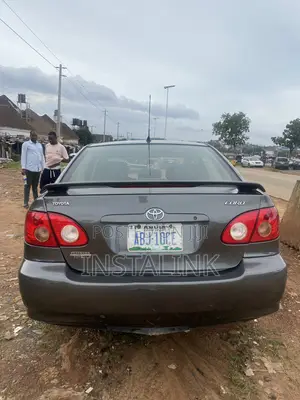 Toyota Corolla Sedan Automatic 2004 Gray