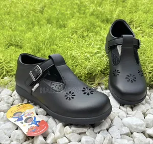 Girl School Shoe