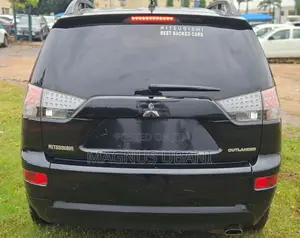 Mitsubishi Outlander 2.4 2009 Black