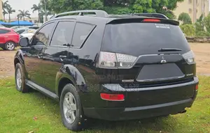 Mitsubishi Outlander 2.4 2009 Black