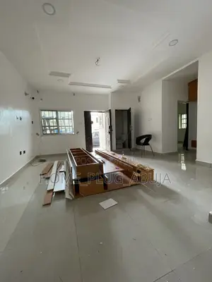 2bdrm Block of Flats in Trans Engineering for rent