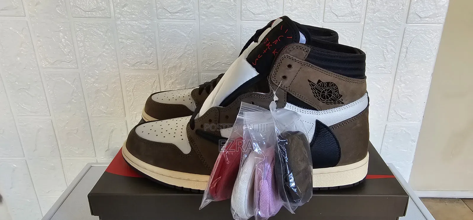 Jordan 1 High Travis Scott 2.0 OG.