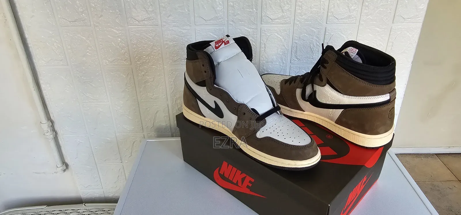 Jordan 1 High Travis Scott 2.0 OG.