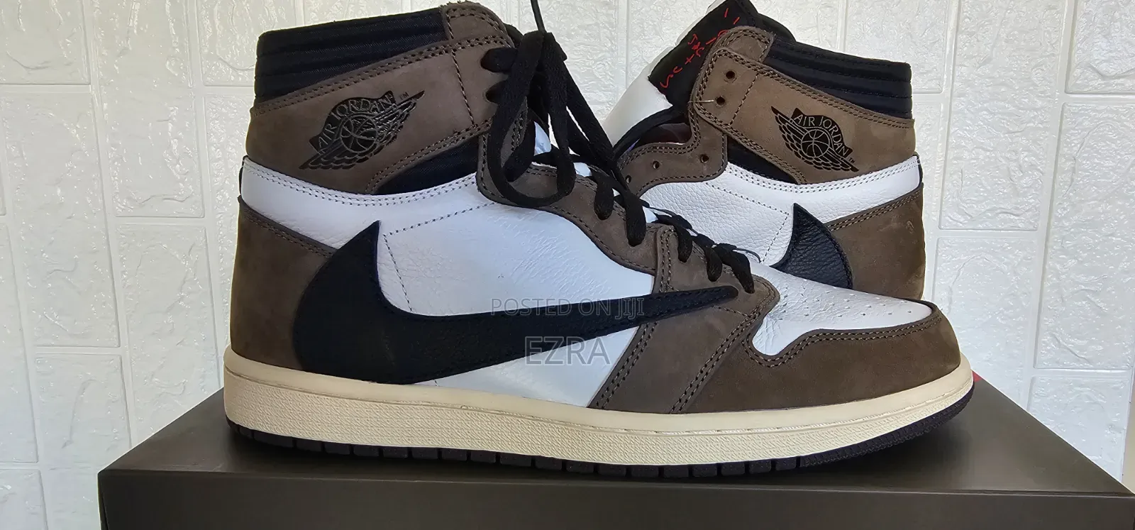 Jordan 1 High Travis Scott 2.0 OG.