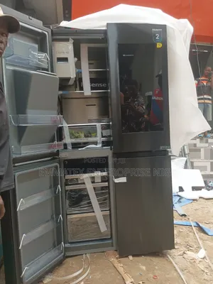 Ultra Modern Side by Side Refrigerator Hisense Mirror Glass 2yrs Warra