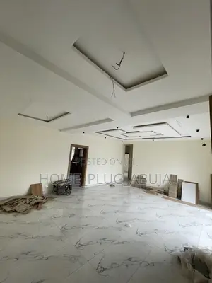 3bdrm Block of Flats in District Dantata for sale