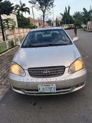Toyota Corolla 2004 Silver