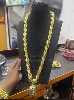 Pure Gold 750 Italy 18karat