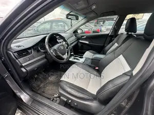 Toyota Camry 2014 Gray