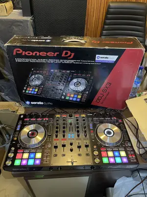 Pioneer DDJ SX3 Dj Controller