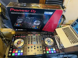 Pioneer DDJ SX3 Dj Controller