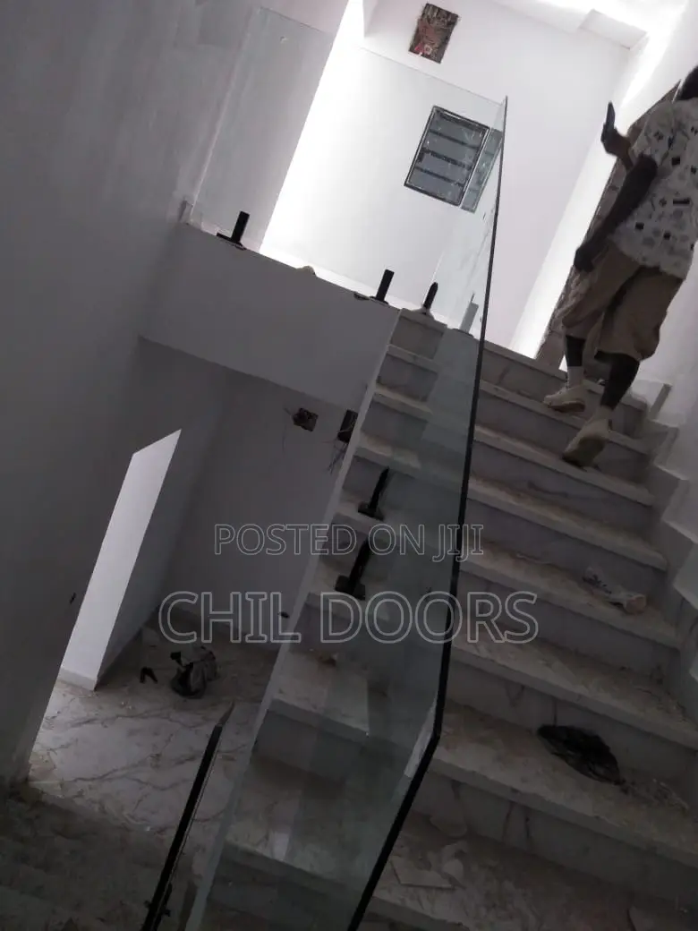Glass Balusters for Staircase