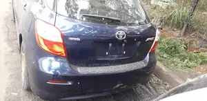 Toyota Matrix 2010 Blue