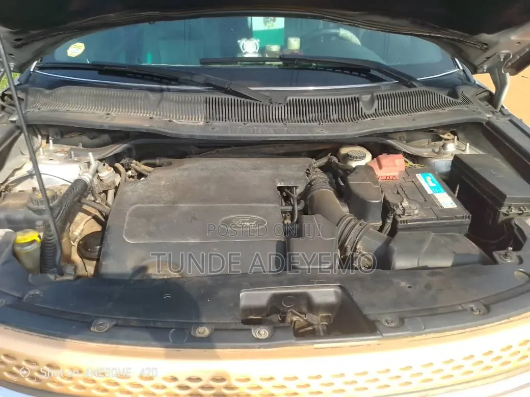 Ford Explorer 2014 Silver