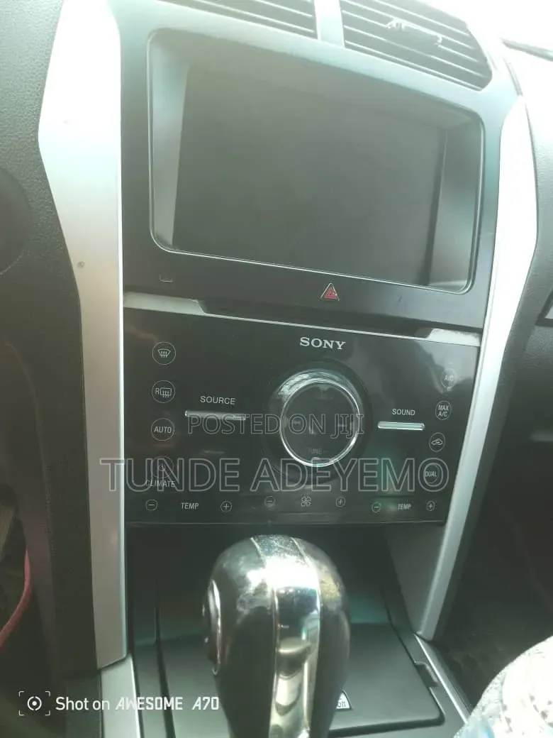 Ford Explorer 2014 Silver