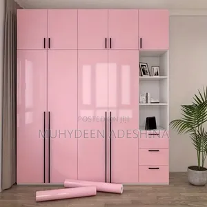6ft by 8ft Wardrobe