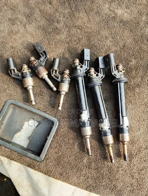 Audi Q7 3.6 V6 Complete Fuel Injector