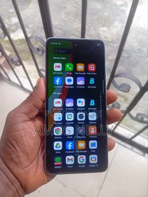 Tecno Spark 20 Pro 256 GB Silver