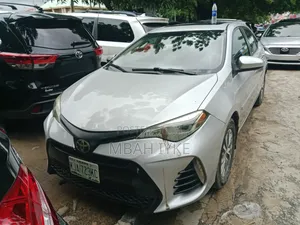 Toyota Corolla 2017 Silver