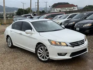Honda Accord Sport 4dr Sedan (2.4L 4cyl CVT) 2015 White