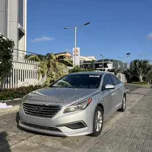 Hyundai Sonata Base Sedan FWD (2.4L 4cyl 6A) 2016 Silver