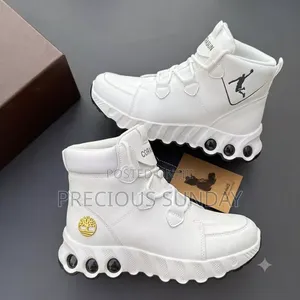 High Quality Unisex Sneakers